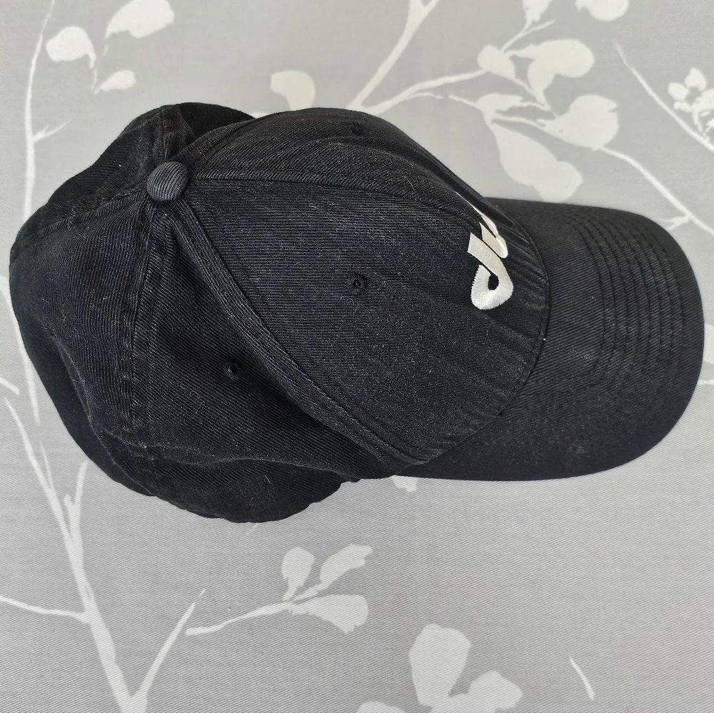 DW Drums Hat Flexfit Fitted Black Cap Sz L/XL 